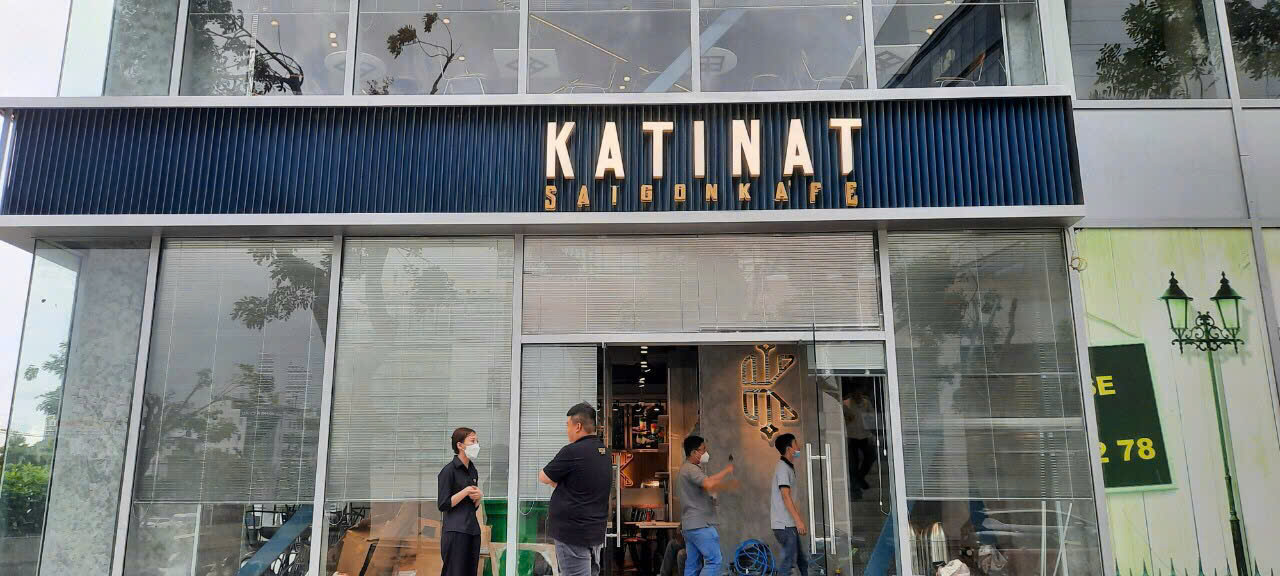 Katinat Coffee - Khu vực trưng bày sản phẩm